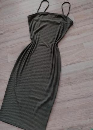 Неймовірний сарафан сукня