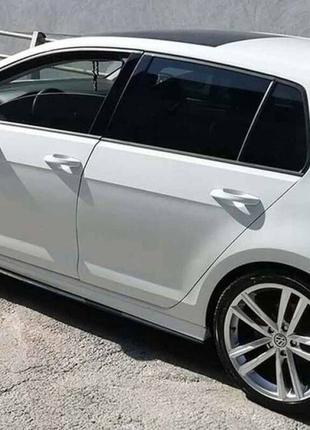 Пороги (ABS-пластик) для Volkswagen Golf 7