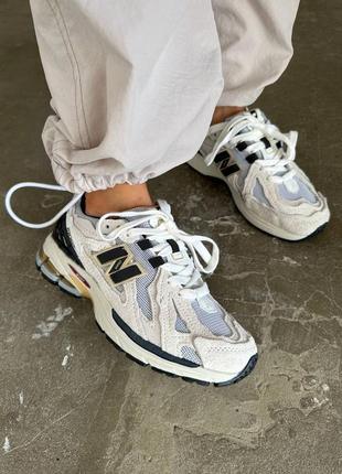 Кроссовки new balance 1906r white / gold / black premium