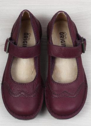Шкіряні жіночі туфлі з пряжкою clarks оригінал, розмір 37