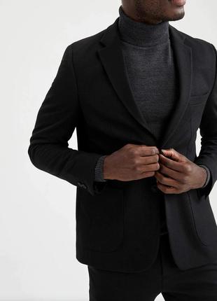 Пиджак черный мужской замшевый