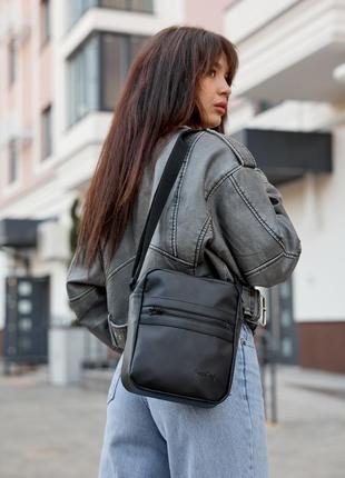 Женская сумка мессенджер из экокожи sambag makros черная