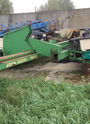 Сівалка John Deere 7200 16 рядна вакуумна дискова