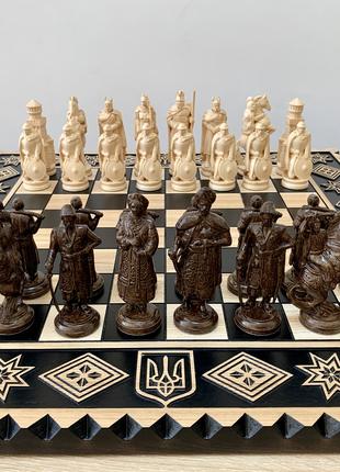 Набор: Шахматная доска "Звезда жизни" и фигуры "Рыцари & Казаки"