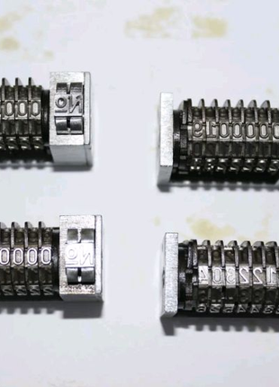Нумераційна головка плунжерна 7 чисел, знак No, 4шт