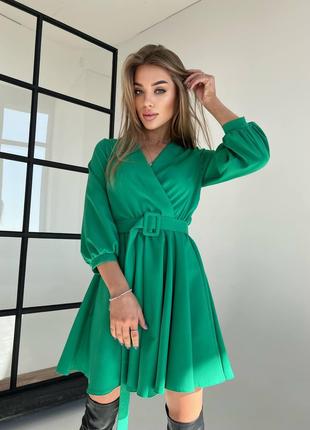 Платье из костюмной ткани зеленый