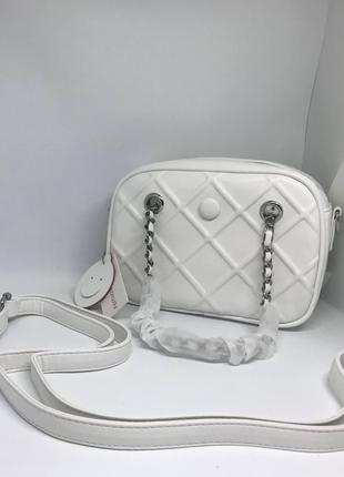 Женская сумочка с ремешком цвет белый 435295