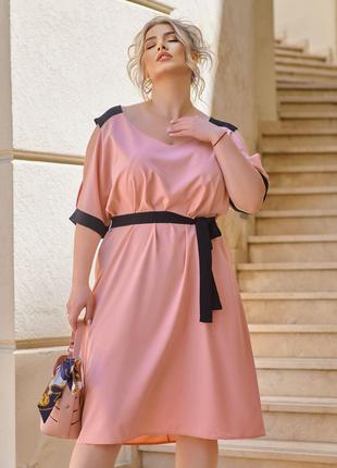 Женское платье с поясом цвет пудра 437733
