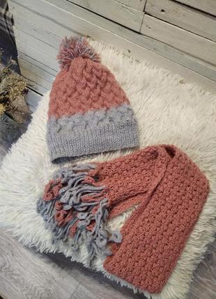 Вязанная шапка и шарф набор комплект