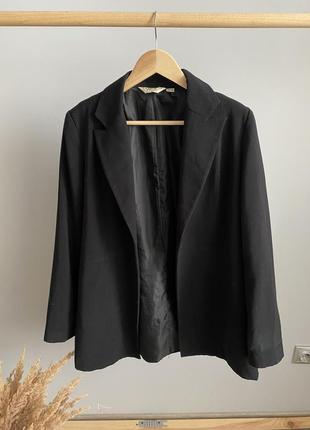 Классический черный пиджак жакет