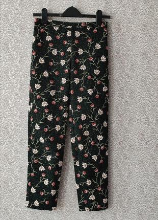 Topshop короткие брюки, штаны в цветочный принт