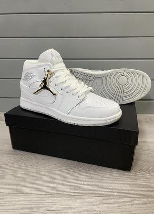 Кросівки nike air jordan 1 (білі)