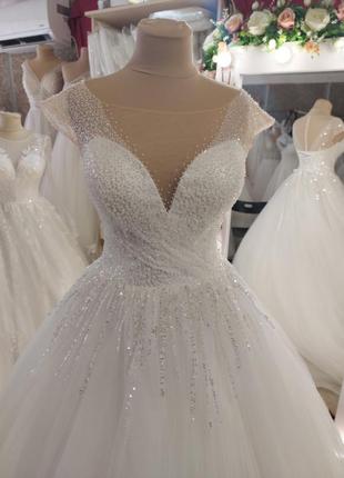 Расшитое свадебное платье распродаж
