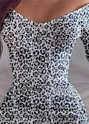 Платье с длинным рукавом leopard print  boohoo