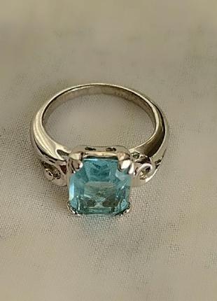 Avon винтажное кольцо кольца с голубым камнем