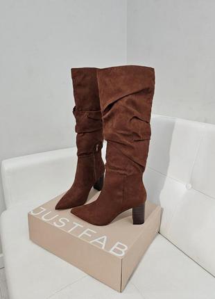 Сапожкие бренда justfab