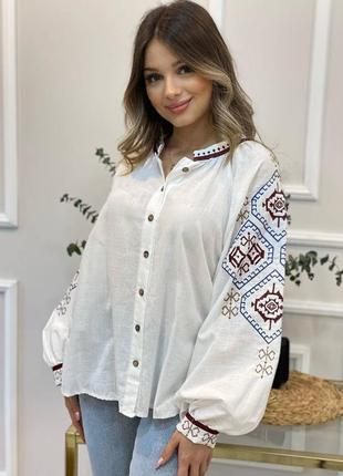 Колоритная блуза вышиванка, украинская вышиванка в этническом ...