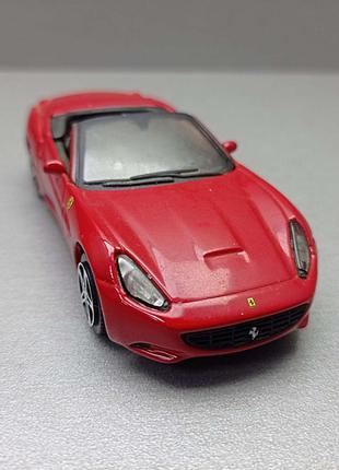 Іграшкова машинка техніка Б/У Bburago Ferrari California Conve...