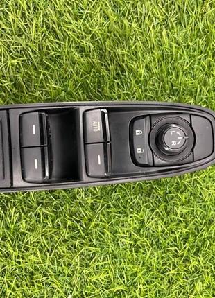 Блок кнопок стеклоподъемников Subaru Forester SK 2.5 2019 пере...
