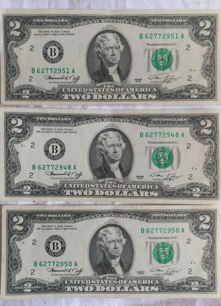 Продам банкноти  (купюри) 2 (два) долара 1976 року
