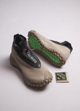 Кросівки nike acg mountain fly gore tex ct2904-200 - 40.5