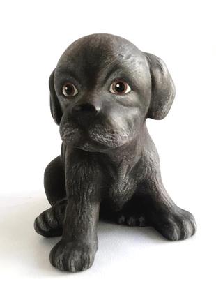 Винтажная статуетка керамическая собака щенок лабрадор. германия