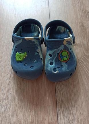 Оригинальные шлепки crocs