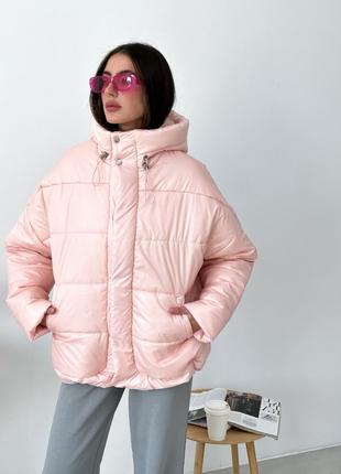 Теплая зимняя куртка розового цвета