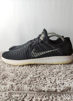 Легкі кросівки найк nike free rn flykhnit оригінал розмір 44 у...