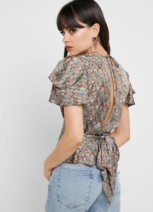 Невероятная блуза топ с цветочным принтом от topshop