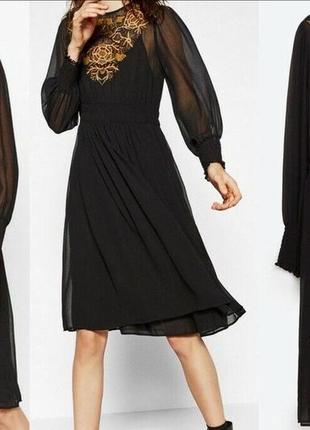 Черное платье миди с вышивкой от zara