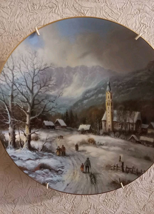 Продам немецкую, фарфоровую тарелку Рождество 1990 год.