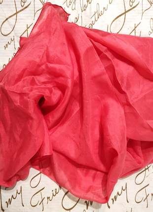 Шелковый шейный платок, платочек.
Размер 75х65