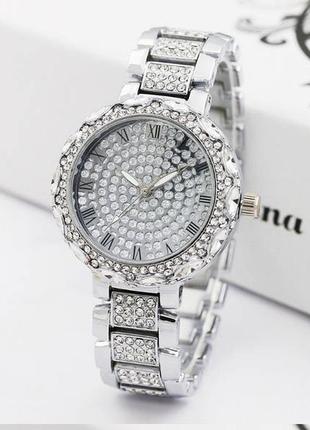 Жіночі наручні годинники з камінням срібло