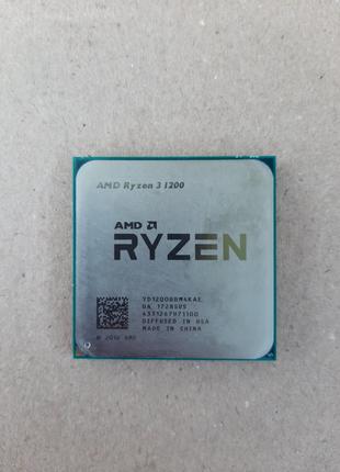 Процеcсор AMD Ryzen 3 1200
