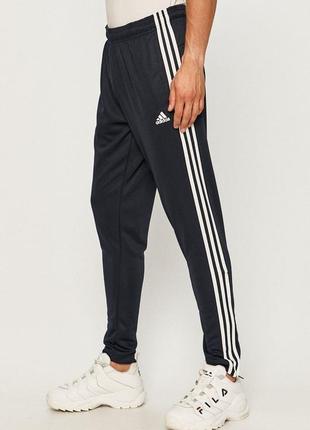 Спортивные штаны adidas athletics tiro