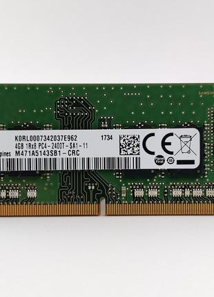 Оперативная память для ноутбука SODIMM Samsung DDR4 4Gb PC4-24...