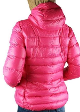 Розовая красивая куртка с капишоном от pull &amp; bear
