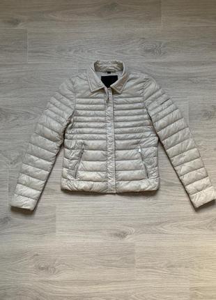 Женская демисезонная куртка микропуховик peuterey с размер