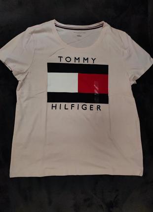 Женская футболка tommy hilfiger