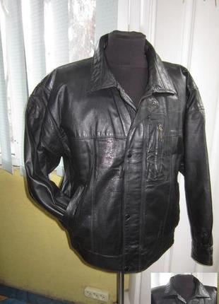 Крута шкіряна чоловіча куртка- бомбер classic leather, c&a. 62...