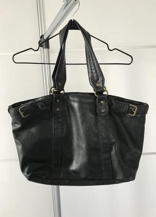 Louıs Vuıtton Utılıty Crossbody - Klasik Siyah - DEVESTA ÇANTA