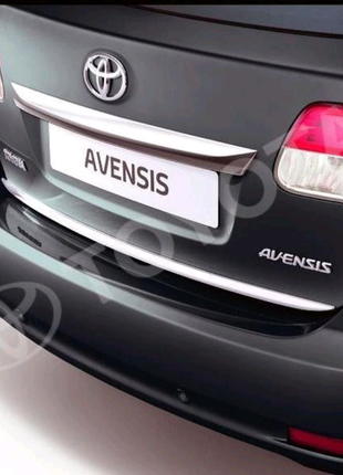 Молдинг Toyota Avensis