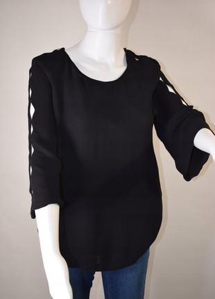 Шикарная блузка чёрного цвета с разрезами на рукавах massimo d...