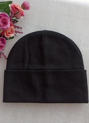 Новая красивая шапка с ангорой (утепленная флисом) черная