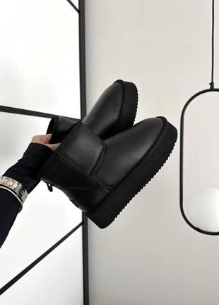 Ugg mini platform black leather