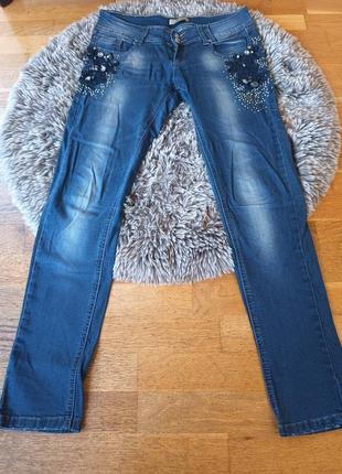 Джинсы женские 👓🍓🧳 джинсы с вышивкой