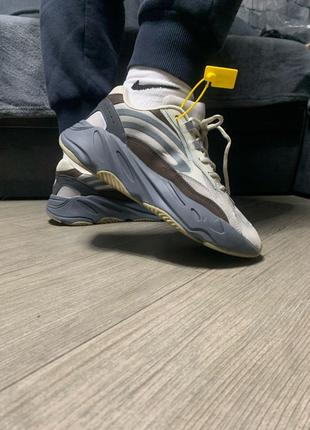 Кросівки Adidas Yeezy Boost 700 кроссовки адидас изи буст 700