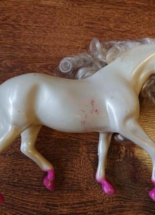 Лошадь конь для куклы барби