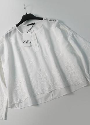 Белая свободная хлопковая рубашка в вышивку zara